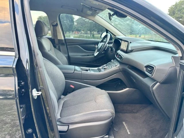 2023 Hyundai Santa Fe - Image 9 of 21