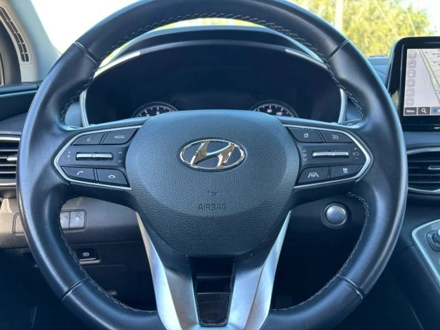 2023 Hyundai Santa Fe - Image 13 of 21
