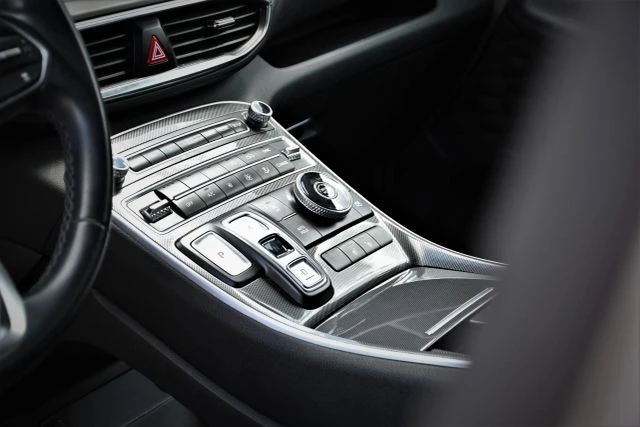 2023 Hyundai Santa Fe - Image 15 of 21