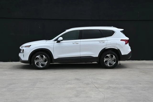 2023 Hyundai Santa Fe - Image 7 of 21