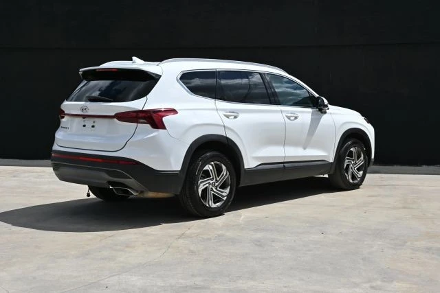 2023 Hyundai Santa Fe - Image 5 of 21