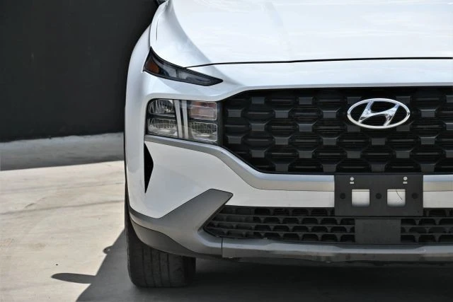 2023 Hyundai Santa Fe - Image 8 of 21
