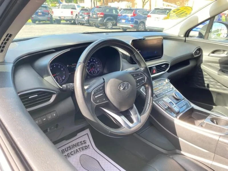 2023 Hyundai Santa Fe - Image 9 of 12