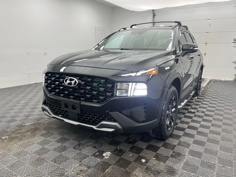 2023 Hyundai Santa Fe - Image 11 of 12