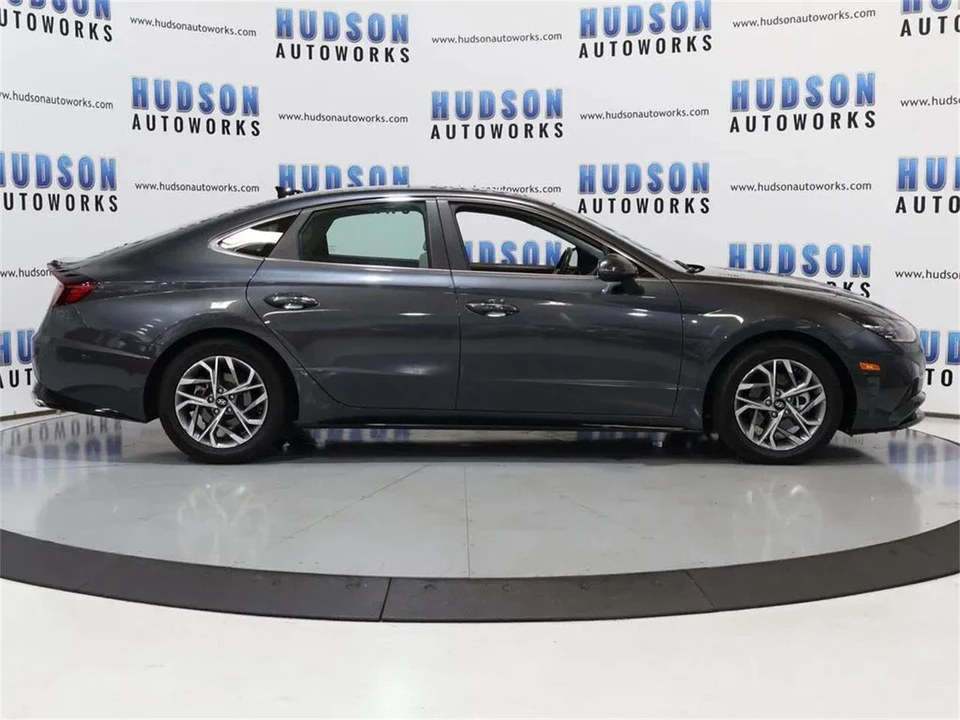 2023 Hyundai Sonata - Image 7 of 31