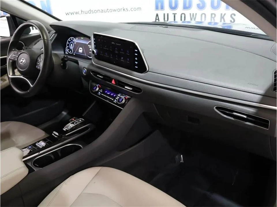 2023 Hyundai Sonata - Image 31 of 31