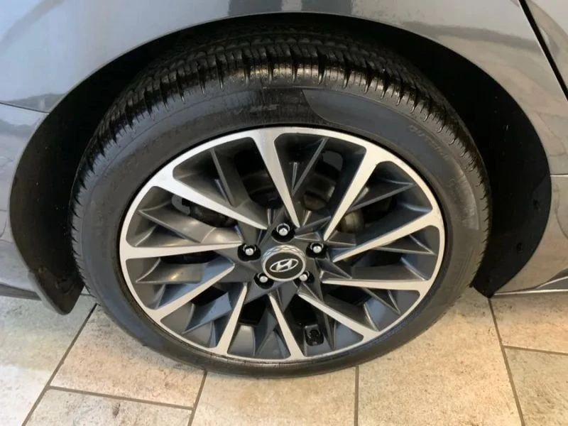 2023 Hyundai Sonata - Image 10 of 12