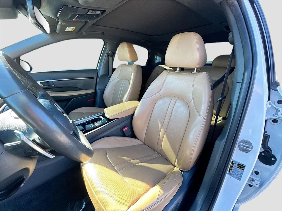 2023 Hyundai Sonata - Image 19 of 21