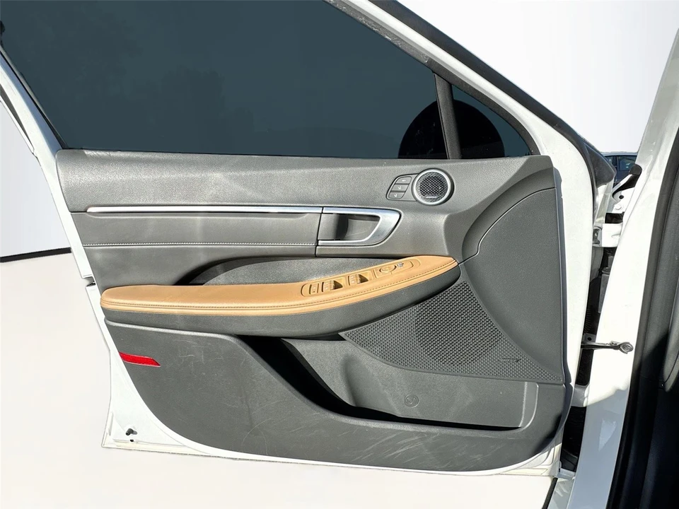 2023 Hyundai Sonata - Image 6 of 14