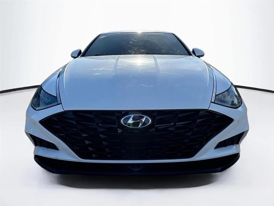 2023 Hyundai Sonata - Image 2 of 14