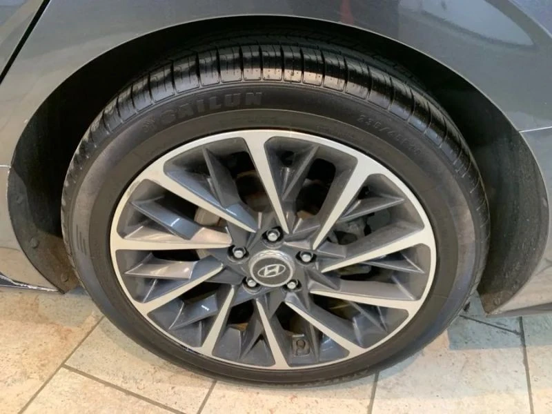2023 Hyundai Sonata - Image 11 of 12