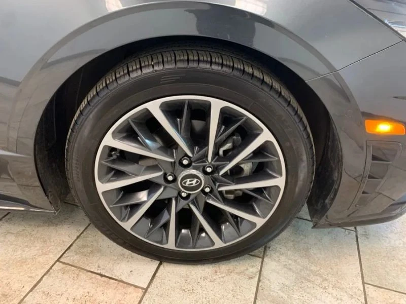 2023 Hyundai Sonata - Image 9 of 12