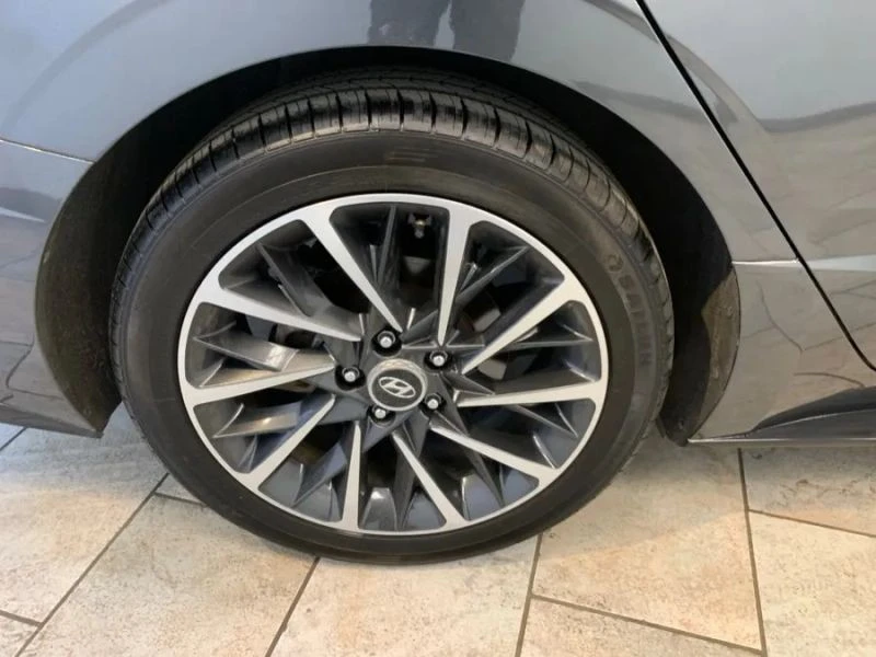 2023 Hyundai Sonata - Image 10 of 12