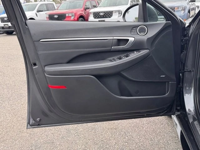 2023 Hyundai Sonata - Image 15 of 21