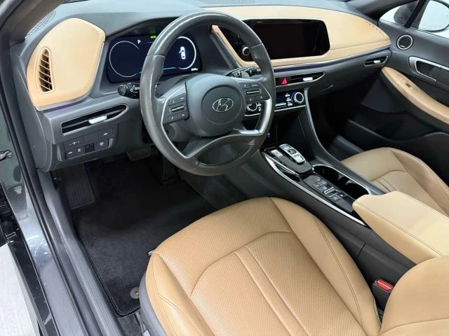 2023 Hyundai Sonata - Image 15 of 21