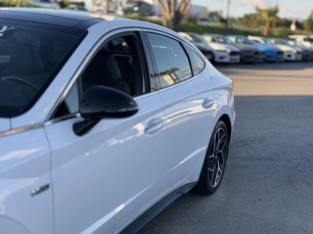 2023 Hyundai Sonata - Image 9 of 12