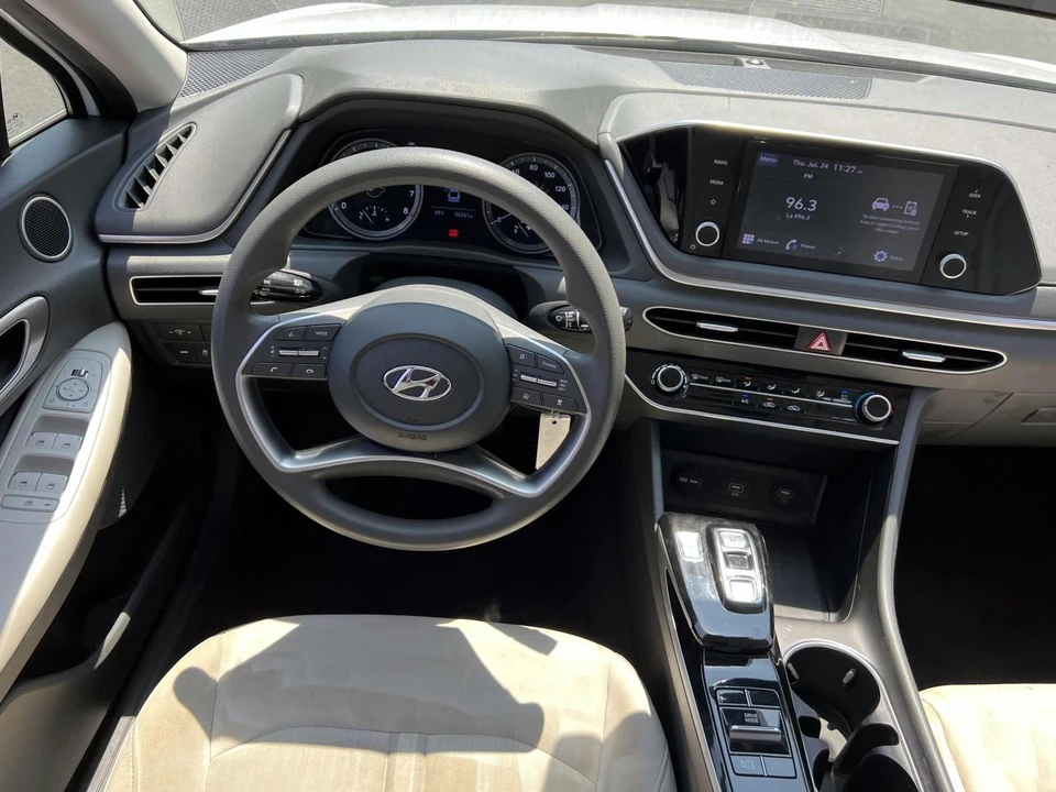 2023 Hyundai Sonata - Image 11 of 21
