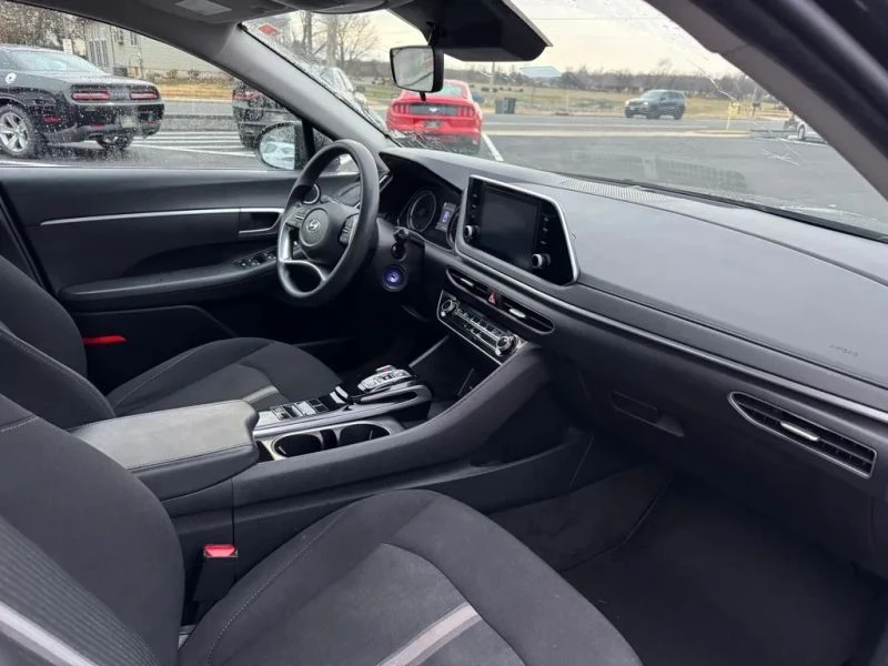 2023 Hyundai Sonata - Image 8 of 11