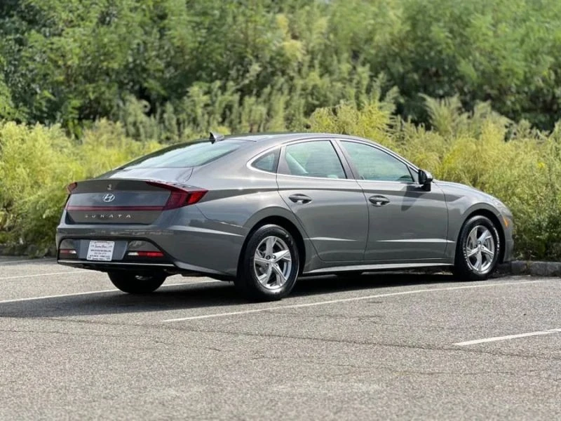 2023 Hyundai Sonata - Image 9 of 12