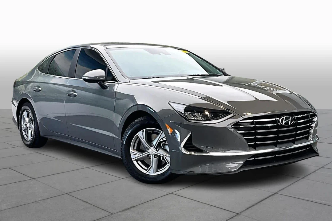 2023 Hyundai Sonata - Image 3 of 12