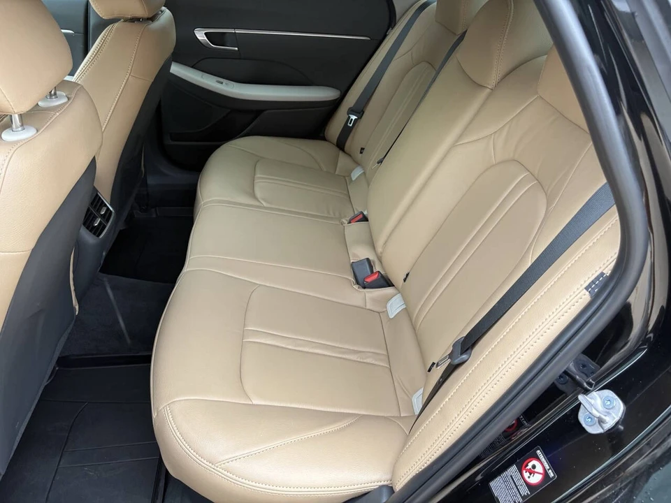 2023 Hyundai Sonata - Image 13 of 21