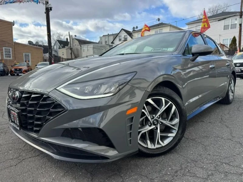 2023 Hyundai Sonata - Image 2 of 12
