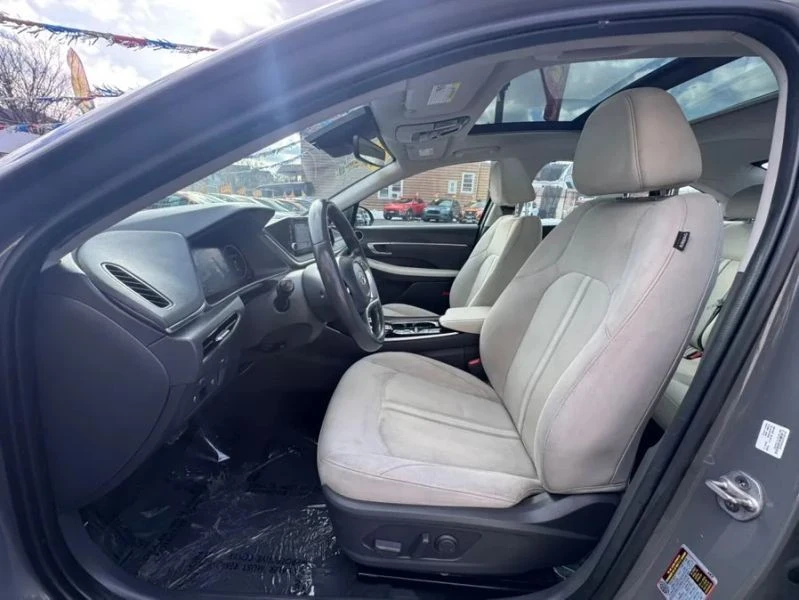 2023 Hyundai Sonata - Image 9 of 12