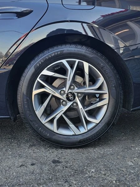2023 Hyundai Sonata - Image 6 of 12