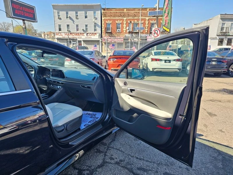 2023 Hyundai Sonata - Image 11 of 12