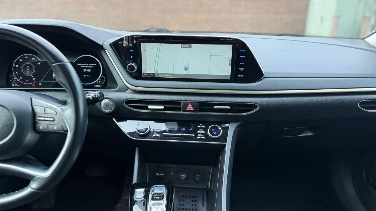 2023 Hyundai Sonata - Image 16 of 21