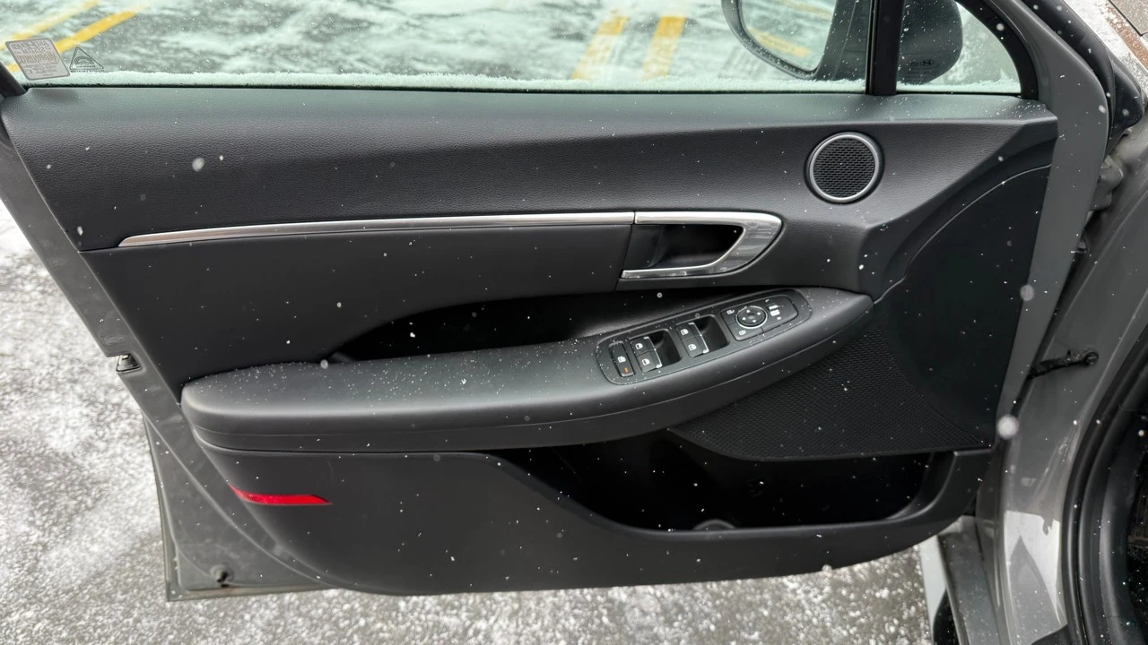 2023 Hyundai Sonata - Image 20 of 21