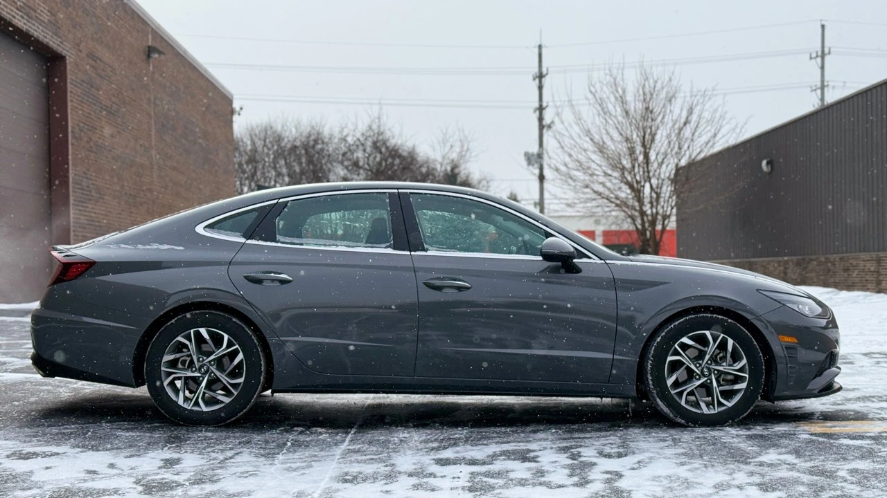 2023 Hyundai Sonata - Image 8 of 21
