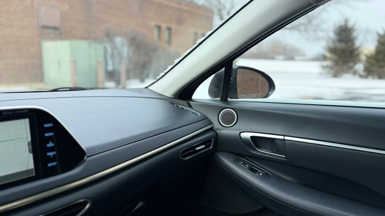 2023 Hyundai Sonata - Image 19 of 21