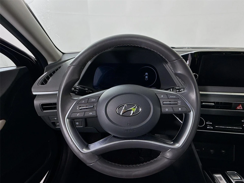 2023 Hyundai Sonata - Image 8 of 14