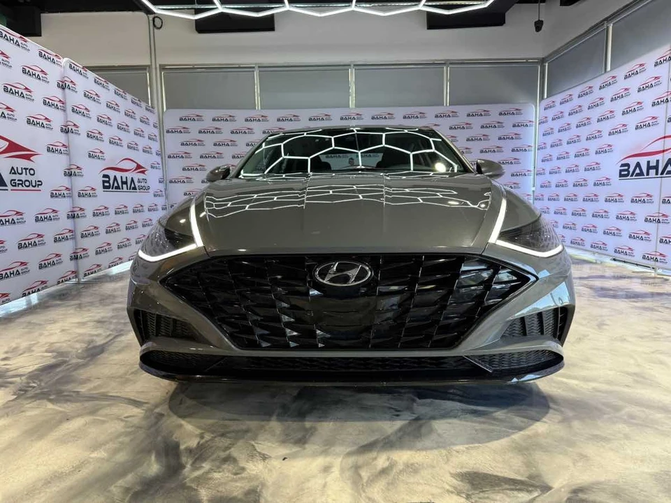 2023 Hyundai Sonata - Image 2 of 21