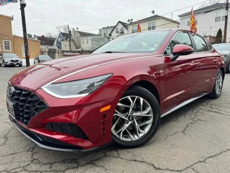 2023 Hyundai Sonata - Image 2 of 12