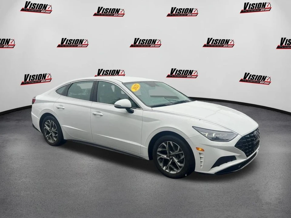 2023 Hyundai Sonata - Image 3 of 12