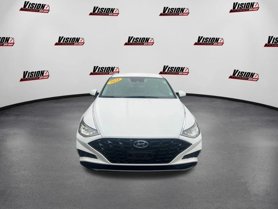 2023 Hyundai Sonata - Image 2 of 12