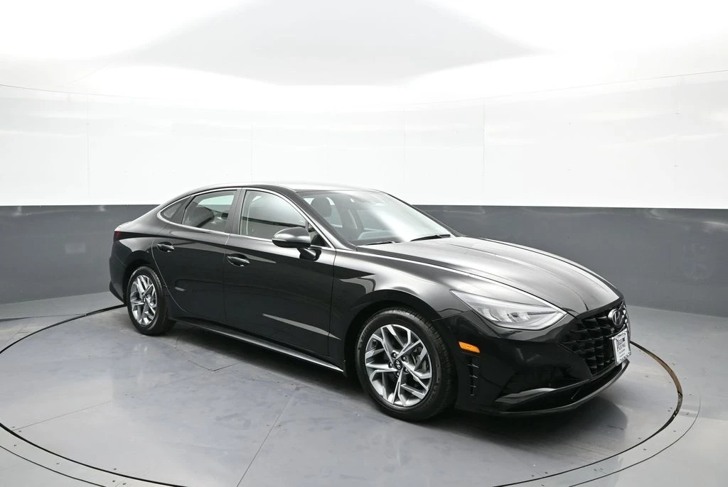 2023 Hyundai Sonata - Image 4 of 12