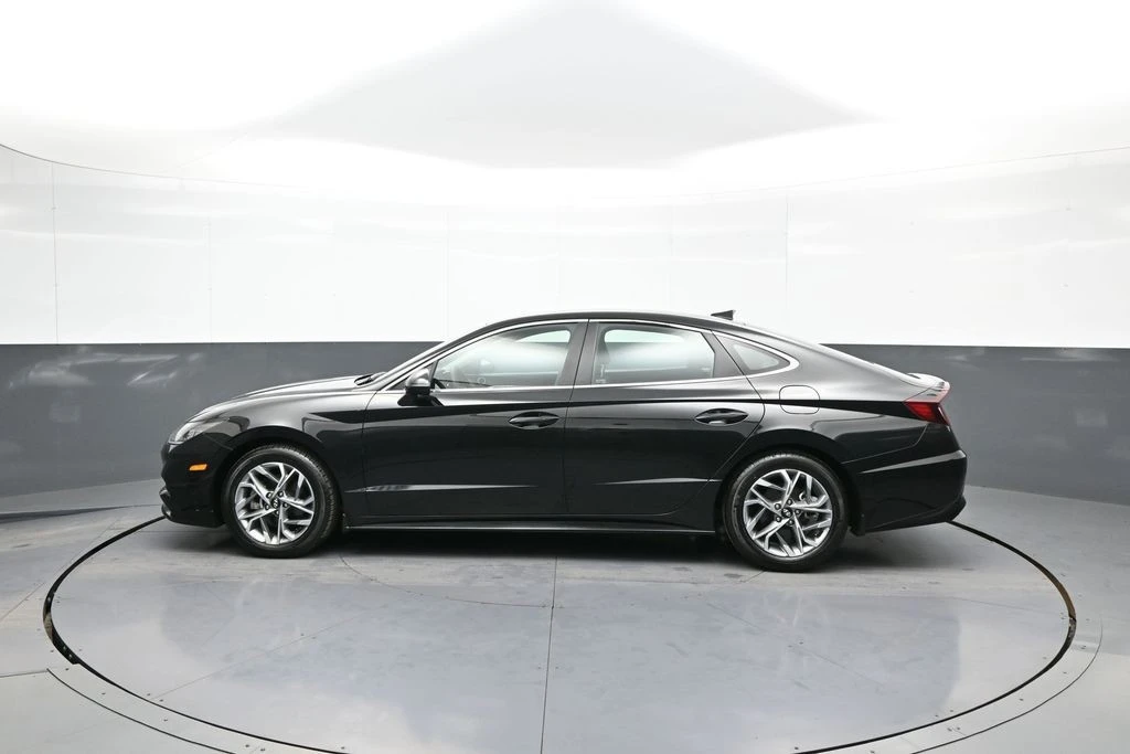 2023 Hyundai Sonata - Image 9 of 12