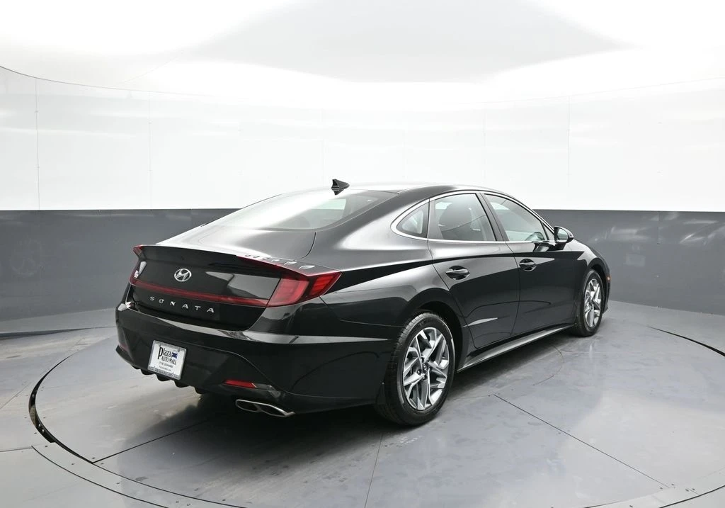 2023 Hyundai Sonata - Image 6 of 12