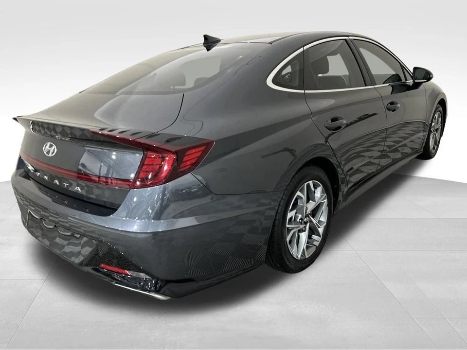 2023 Hyundai Sonata - Image 11 of 12