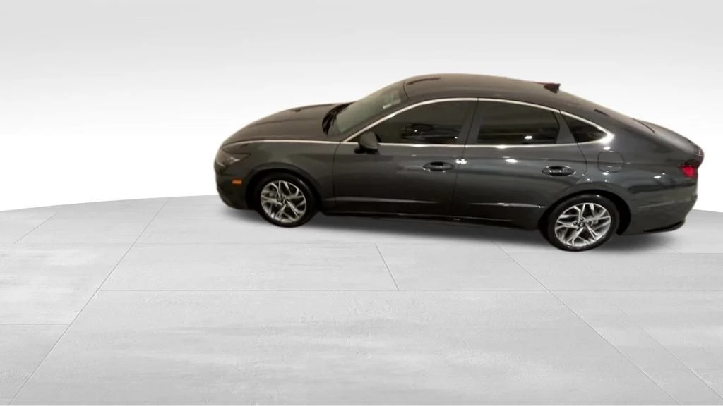 2023 Hyundai Sonata - Image 2 of 12