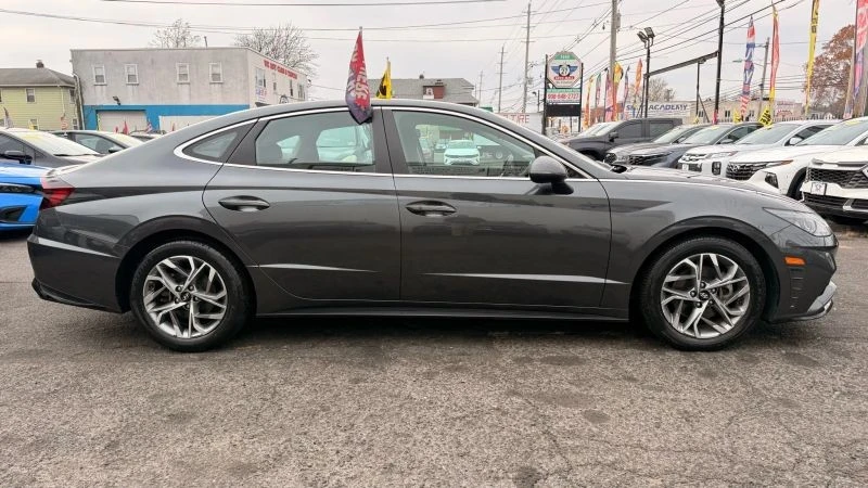 2023 Hyundai Sonata - Image 11 of 12