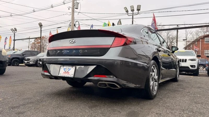 2023 Hyundai Sonata - Image 9 of 12