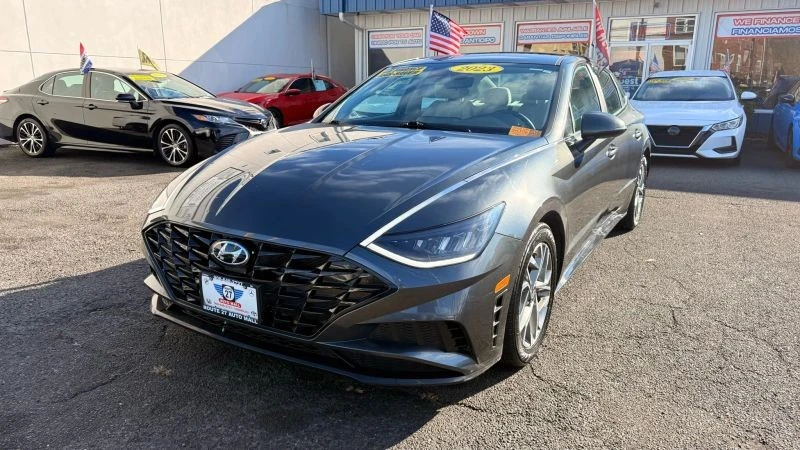 2023 Hyundai Sonata - Image 4 of 12