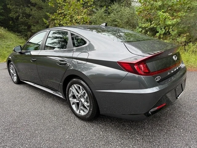 2023 Hyundai Sonata - Image 8 of 21