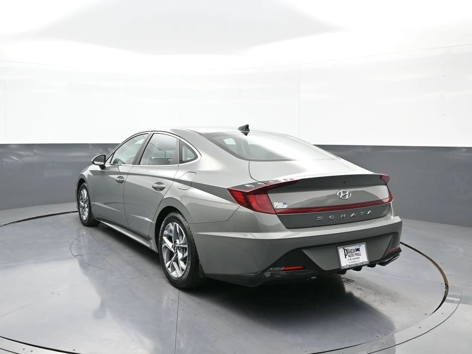 2023 Hyundai Sonata - Image 8 of 12