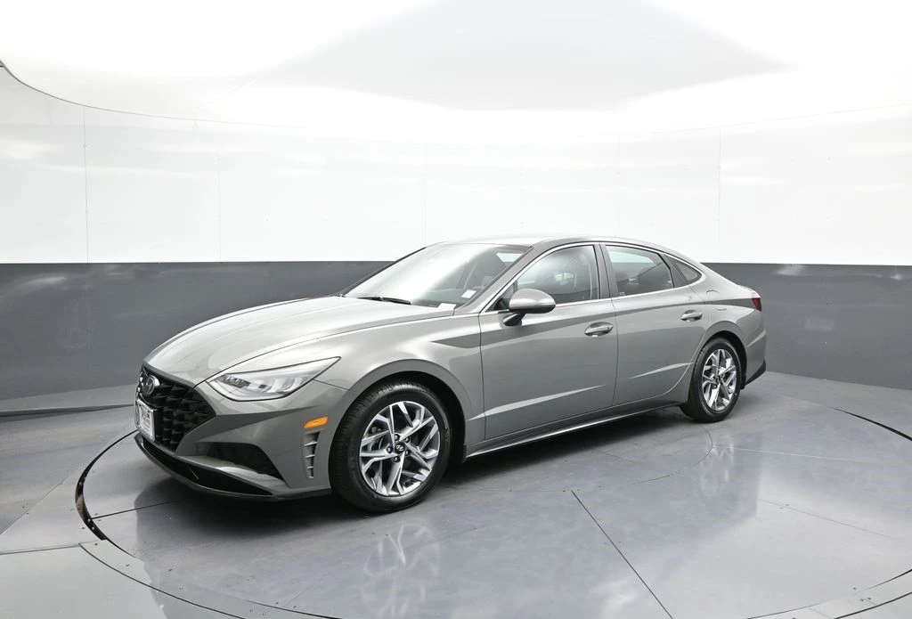 2023 Hyundai Sonata - Image 10 of 12