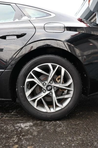 2023 Hyundai Sonata - Image 8 of 12